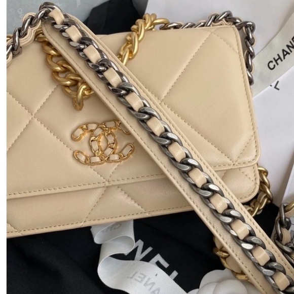 CHANEL Handbags - ❌SOLD❌Chanel 19 WOC Cream Quilted Women's Bag